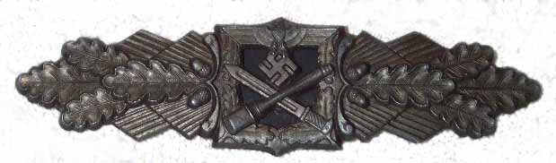 close_combat_clasp.jpg